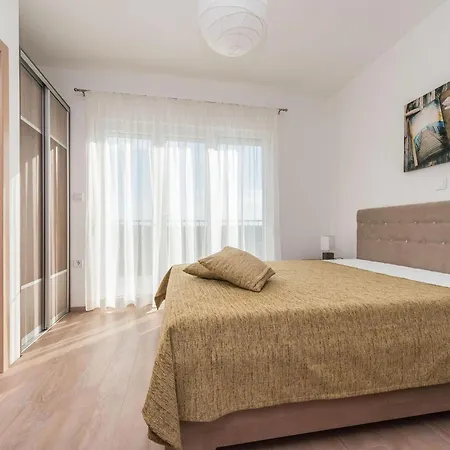 Modern With Private Pool And Terrace Villa *